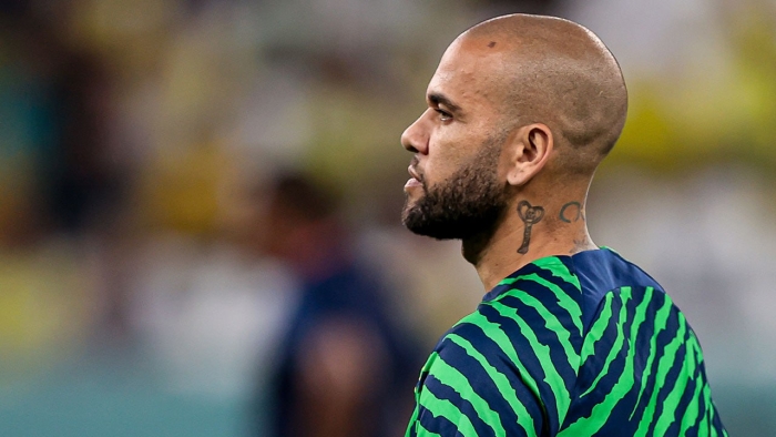 Jinsiy zo‘ravonlik ishi bo‘yicha tarixda eng ko‘p sovrin yutgan futbolchi Dani Alves hibsga olindi
