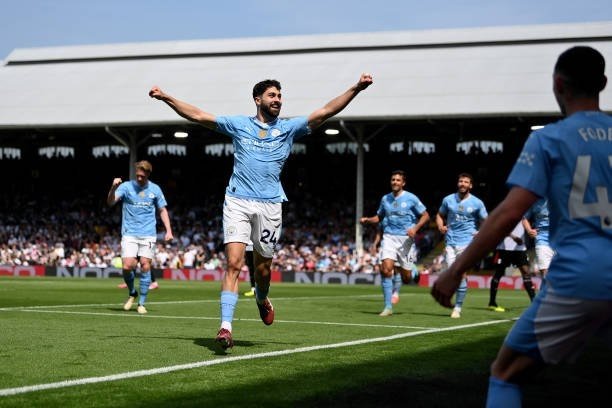 «Manchester Siti» asosiy himoyachisiga yirik shartnoma taklif qiladi
