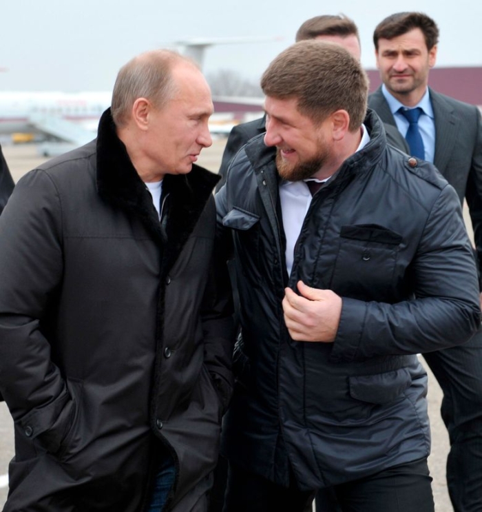 "Ko‘pdan beri biznikiga bormadingiz". Qodirov Putinni Chechenistonga taklif qildi