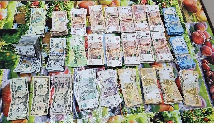 Қарийб 1 млрд сўмлик ҳорижий валютанинг чет элга чиқиб кетиши тўхтатиб қолинди