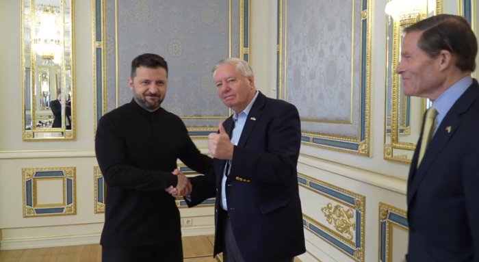 Зеленский америкалик сенаторлар Линдси Грэм ва Ричард Блюментал билан учрашди