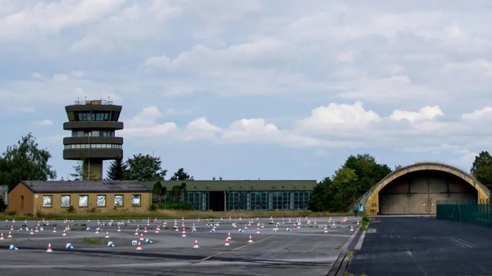 Германия Қуролли кучлари Украиндаги уруш сабабли ўз фаолиятини қисқартиришдан воз кечмоқчи Германия Қуролли кучлари Украиндаги уруш сабабли ўз фаолиятини қисқартиришдан воз кечмоқчи