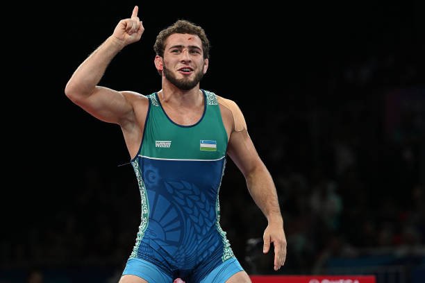 Разамбек Жамалов ўнинчи бор жарроҳлик столига ётди