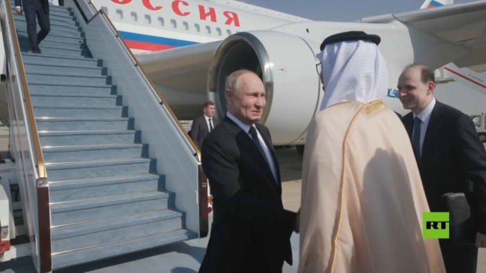 Putin Saudiya Arabistoniga yetib bordi