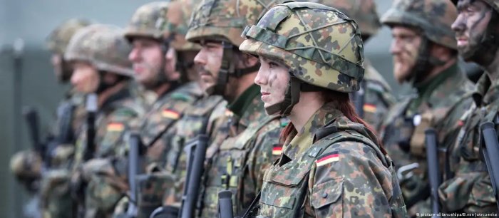 Deyarli 200 ming nemis harbiy xizmat haqida xatlar oldi