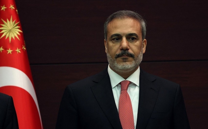 Turkiya tashqi ishlar vaziri BMT Oliy komissari bilan qochqinlar muammosini muhokama qildi