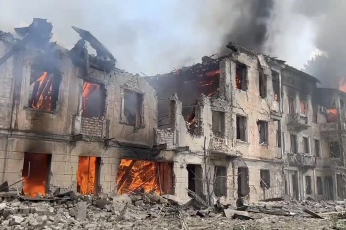 Rossiya qurolli kuchlarining Dnepropetrovskka hujumi oqibatida bir necha kishi halok bo‘ldi va yaralandi