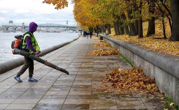 Rossiyada migrantlar uchun patent narxi oyiga 10 000 rublga oshdi