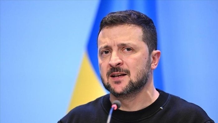 Зеленский Россияни "Пасха сулҳини бузганликда" айблади