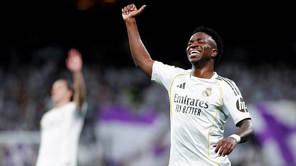 Винисиус «Реал» раҳбариятига шарт қўйди: У таркибда «тозалаш» ишларини талаб қилмоқда