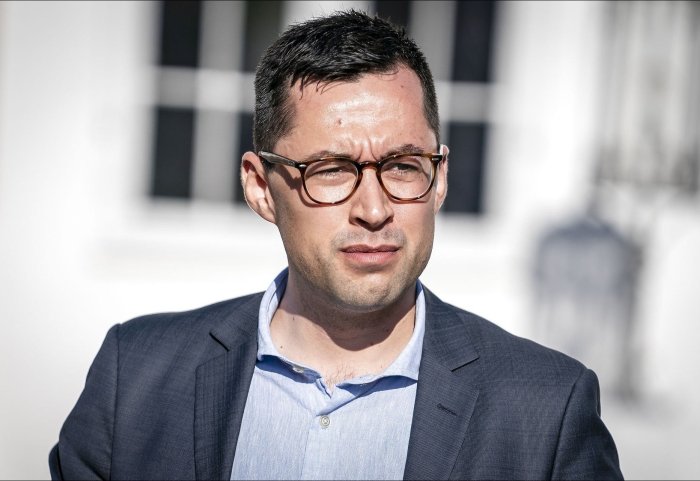 Grenlandiya Bosh vaziri Trampning Kongressdagi nutqidan keyin orol sotilmasligini aytdi