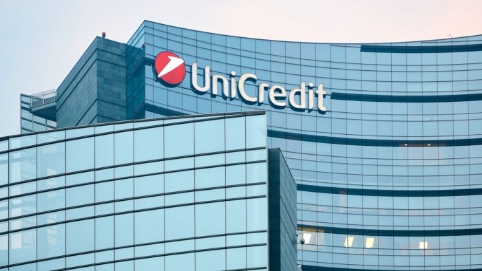 Россияда суд Италиянинг UniCredit банкининг 463 миллион евро миқдоридаги активларини ҳибсга олди