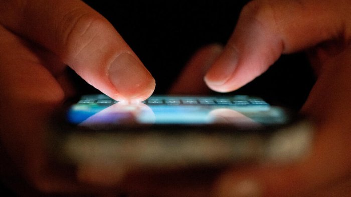 Advokat texnik xato tufayli bir necha daqiqaga milliarderga aylandi Advokat texnik xato tufayli bir necha daqiqaga milliarderga aylandi