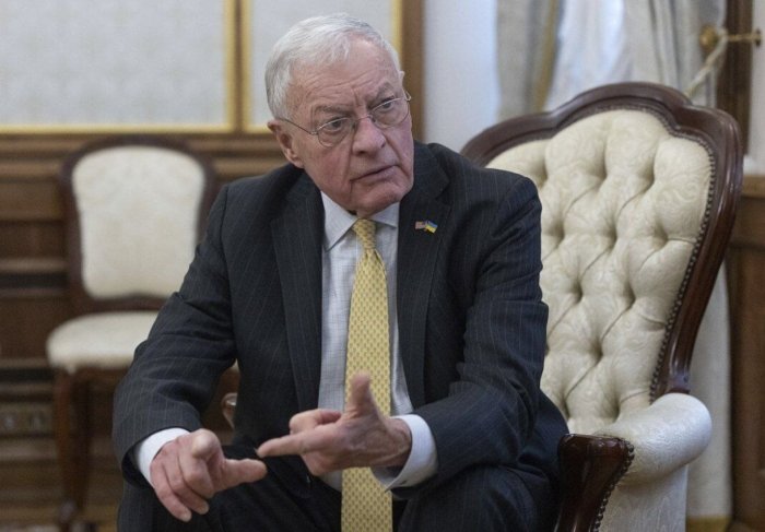 "Bu dahshatli hujumlar prezident Donald Tramp intilayotgan tinchlikka tahdid solmoqda"