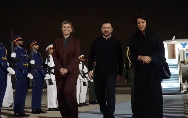 Зеленский БААга расмий ташриф билан борди