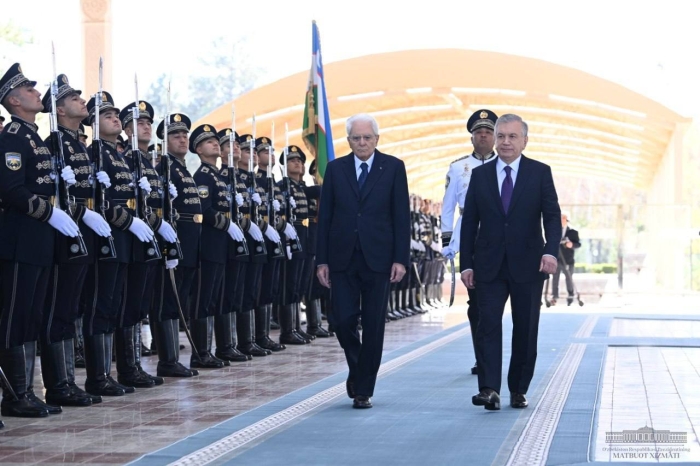 Italiya Prezidenti Ko‘ksaroyda tantanali kutib olindi