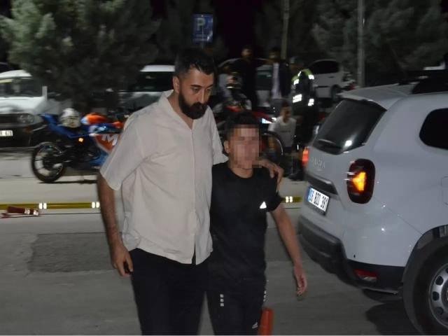 Turkiyada erkakni pichoqlagan 13 yoshli bola O‘zbekiston fuqarosi emas – Bosh konsulxona