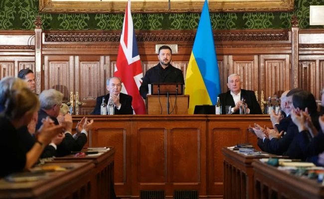 "Менда IPad бор, у ерда осмондаги ҳар бир нишонни кўра оламан"