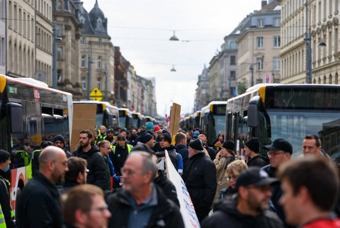 Германияда жамоат транспорти ходимлари йирик иш ташлаш амалга оширишади