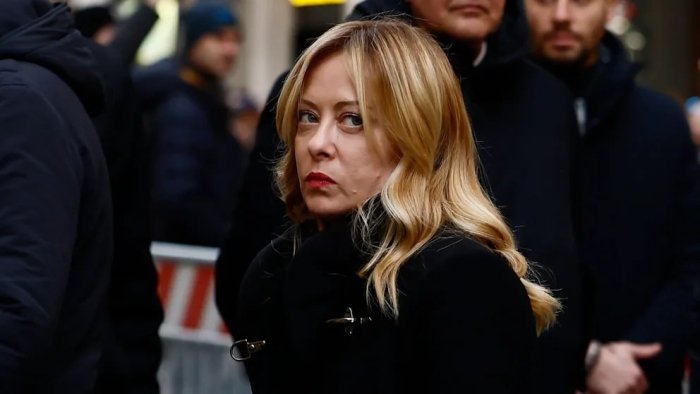 Италия бош вазири: Европа Путин билан музокараларни бошлаши керак