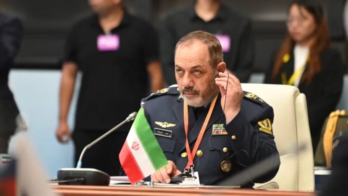 Eron mudofaa vaziri rasmiy tashrif bilan Xitoyga keldi