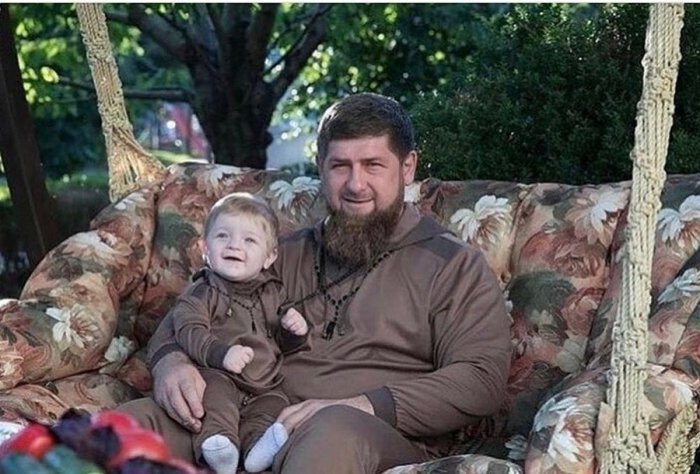 Рамзан Қодировнинг тўққиз ёшли ўғли 10 миллион долларлик қасрга эгалик қилиши маълум бўлди