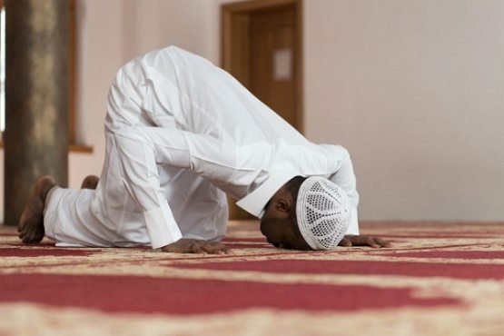 Bomdod va asr namozlarining fazilati