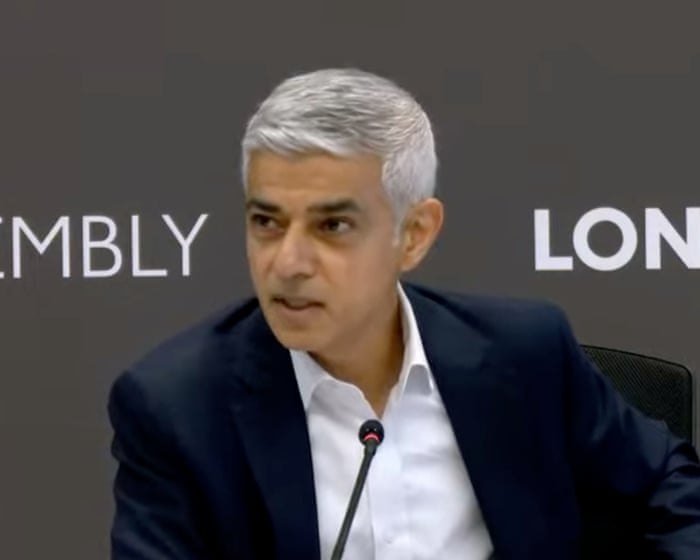 Buyuk Britaniyada soliqlar oshirilishi mumkinligi haqidagi muhokamalar kuchaydi
