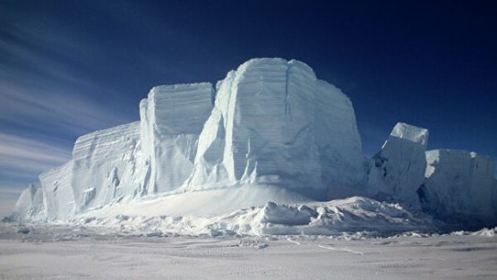 Антарктидадан улкан айсберг ажралиб чиқди