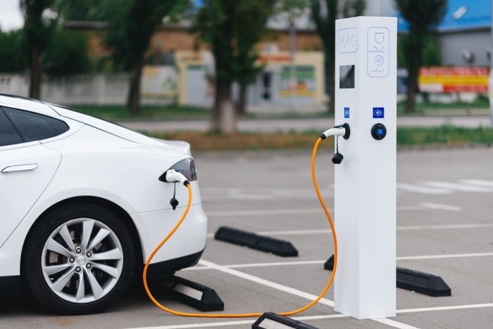 O‘zbekistonda elektromobil savdosi oylik rekordini yangiladi O‘zbekistonda elektromobil savdosi oylik rekordini yangiladi