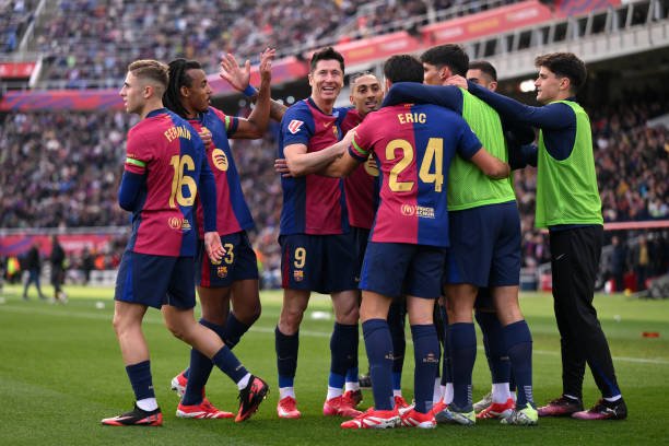 "Barselona" "Real" bilan farqni 4 ochkogacha qisqartirdi