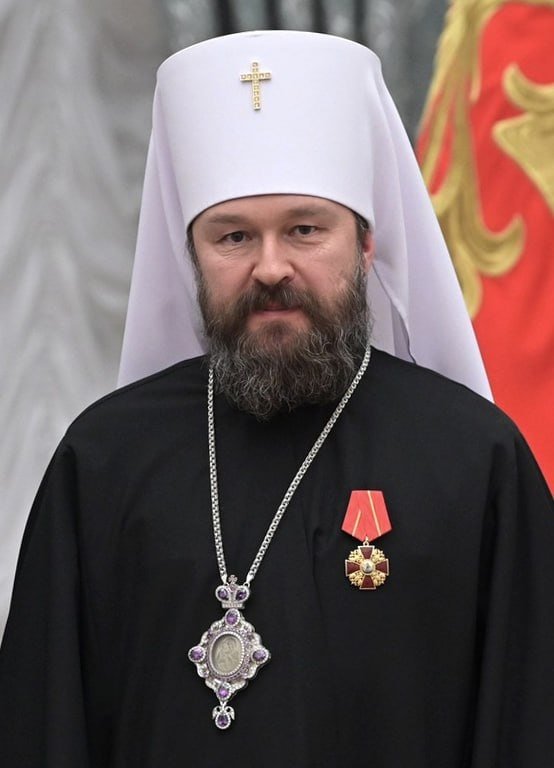 Чехияда наркотик сақлашда айбланиб ҳибсга олинган руҳоний ва унинг ёрдамчиси ҳибсхонадан озод қилинди