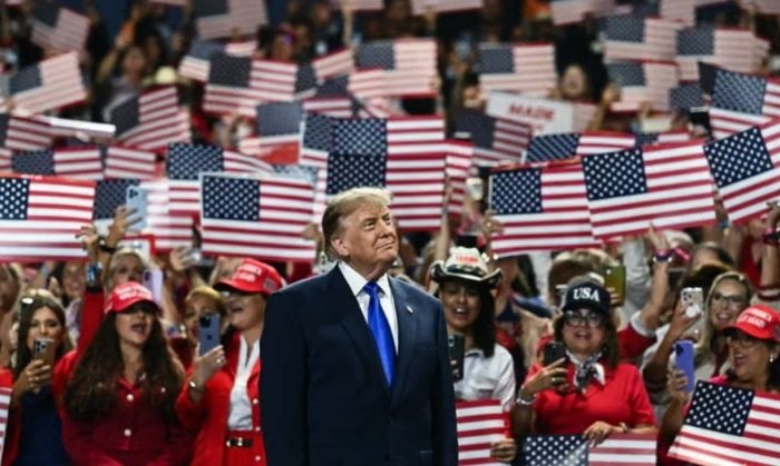Трамп АҚШдаги оралиқ сайловлардан кейин ўз тарафдорларини сайлов натижаларидан шубҳаланишга ундаши мумкин