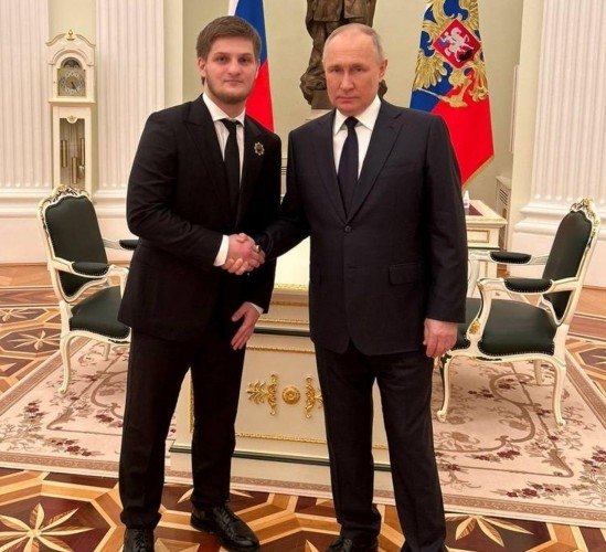 Putin Qodirovning o‘g‘li bilan shaxsiy uchrashuv o‘tkazdi