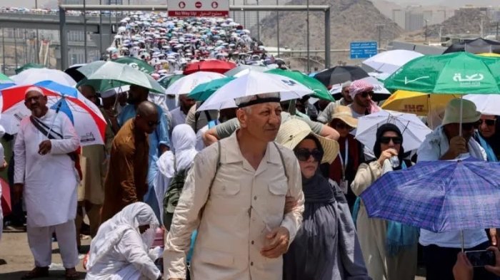 Makkada Haj qilayotganlar nega vafot etmoqda? Xorij nashri 6 sababni ma’lum qildi