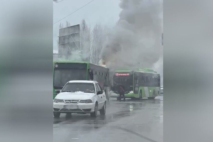 Toshkentda ikki avtobusda yong‘in chiqdi