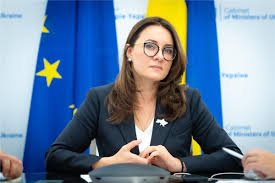 Украина ва АҚШ фойдали қазилмалар бўйича музокараларда сезиларли ютуқларга эришди