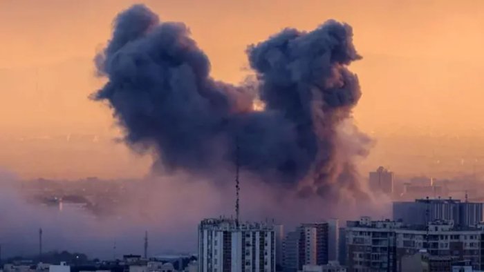 Eron AQSh va Isroil bilan bog‘liq sanoat ob’ektlariga zarba berish bilan tahdid qildi