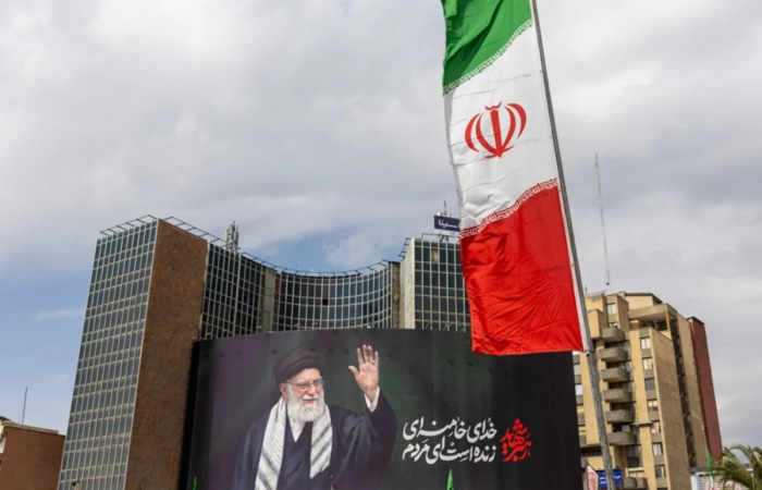 Теҳрон хавфсизлик билан боғлиқ муаммолар туфайли Хоменейнинг ворисини тайинлашни кейинга қолдирди