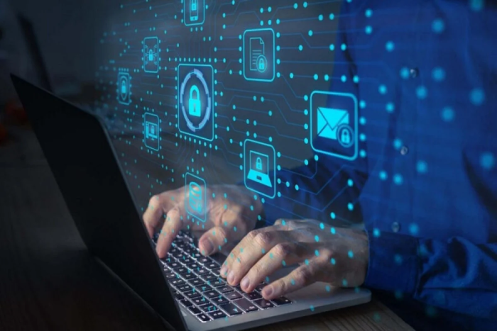 Eron prezidenti ofisida internet ishlamay qoldi