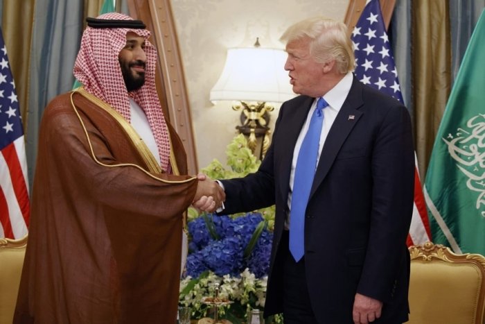 Трамп илк хорижий ташрифни қайси давлатга амалга оширишини айтди