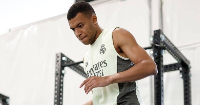 Kilian Mbappe 4-5 kg vazn yo‘qotdi