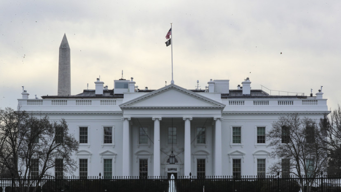 Оқ уйнинг билдиришича, Россияга Мисрдан қурол-яроғ етказиб берилгани аломатлари йўқ