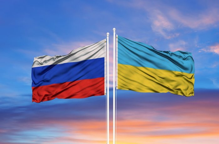 Istanbulda muzokaralar boshlanmoqda: Rossiya va Ukraina delegasiyalari Dolmabahchega yo‘l oldi