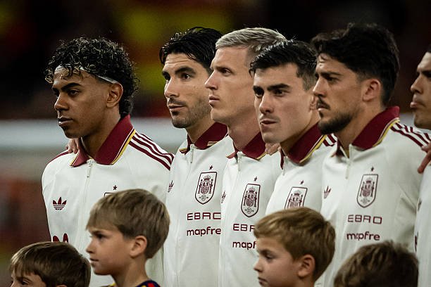 Ispaniya terma jamoasi muxlislari Yamalni haqorat qilishdi