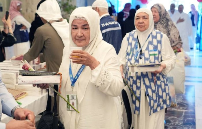 “Haj–2025”ning ilk guruhi ziyoratchilari Makkaga yetib bordi