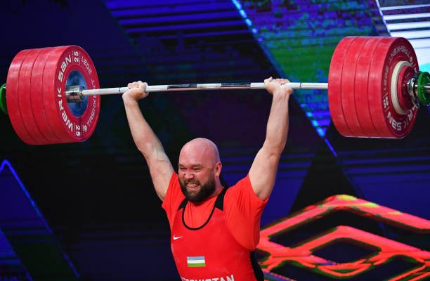 Ruslan Nuriddinov Olimpiadadagi g‘alaba uchun berilgan 200 ming AQSh dollarini qayerga ishlatganini ma’lum qildi