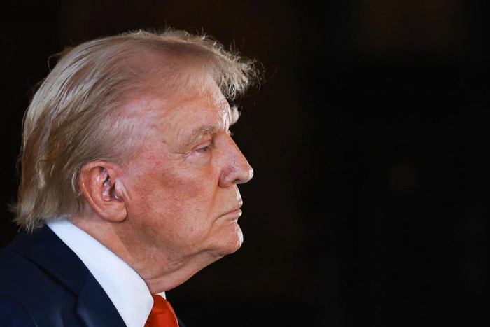 Трамп америкаликлар ва АҚШ иттифоқчиларини Эрондан чиқиб кетишга чақирди