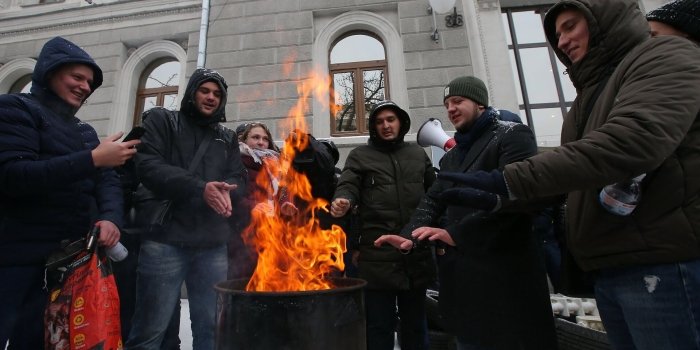 Qishni betalofat o‘tkazish uchun Ukrainaga 1 yarim milliard yevrolik gaz kamlik qilmoqda Qishni betalofat o‘tkazish uchun Ukrainaga 1 yarim milliard yevrolik gaz kamlik qilmoqda