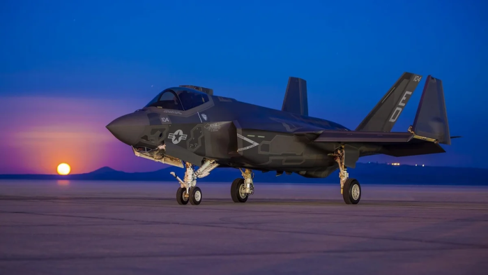 AQSh Yaqin Sharqqa yana bir guruh F-22 qiruvchi samolyotlarini joylashtirdi